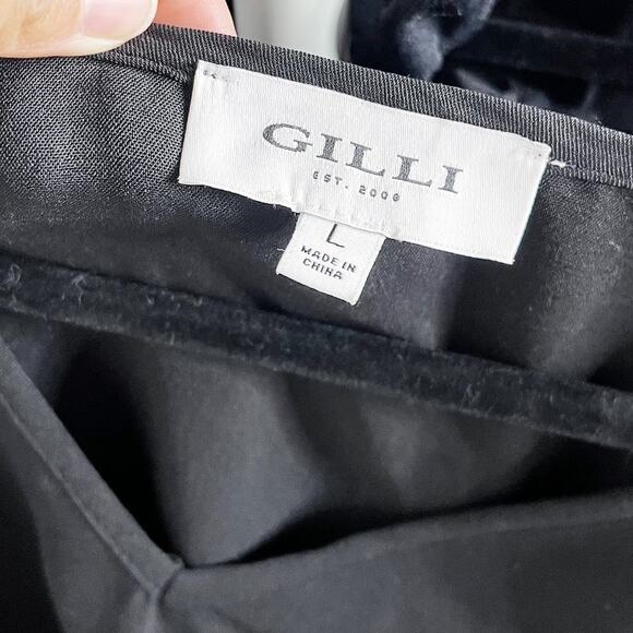 New Gilli Large Black 3/4 Bell Sleeve VNeck Blouse Top Ruffle Inset Trim Detail - Picture 6 of 8